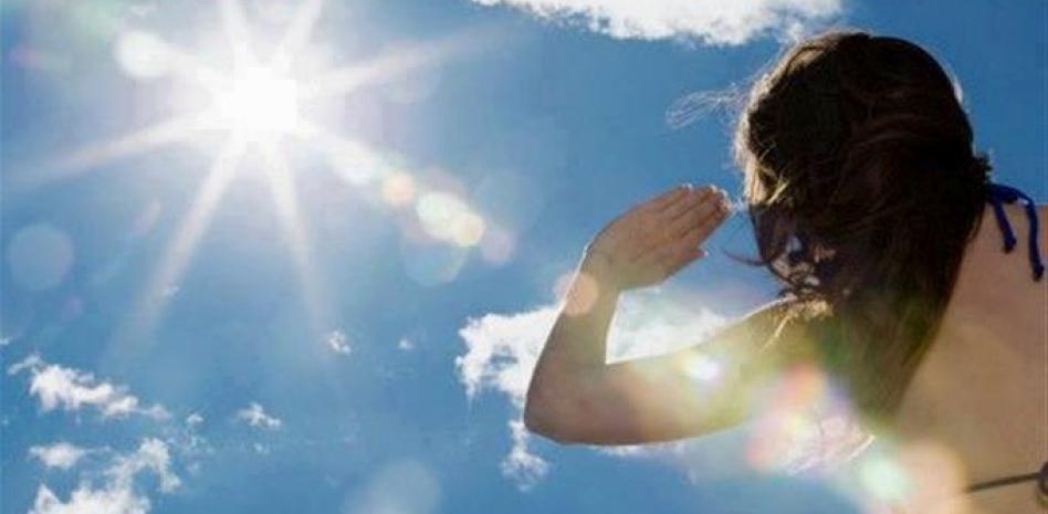 Temperaturas calurosas y fuertes aguaceros pronostica Indomet para hoy miércoles