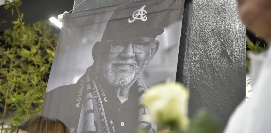 Mendy López Jr.: Residencia en USA le impidió despedir a su padre