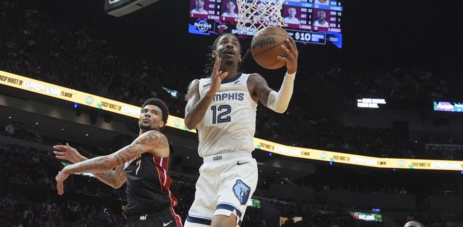 Fuentes: Ja Morant es traspasado a Portland