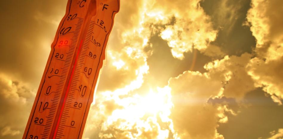 Temperaturas de este domingo podrían alcanzar los 35°C; recomiendan tomar agua y usar ropa ligera
