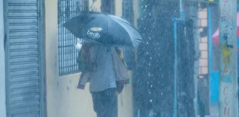Indomet pronostica fuertes lluvias este domingo por vaguada