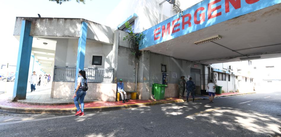 SNS detalla trabajos de remozamiento en el Hospital Salvador Gautier