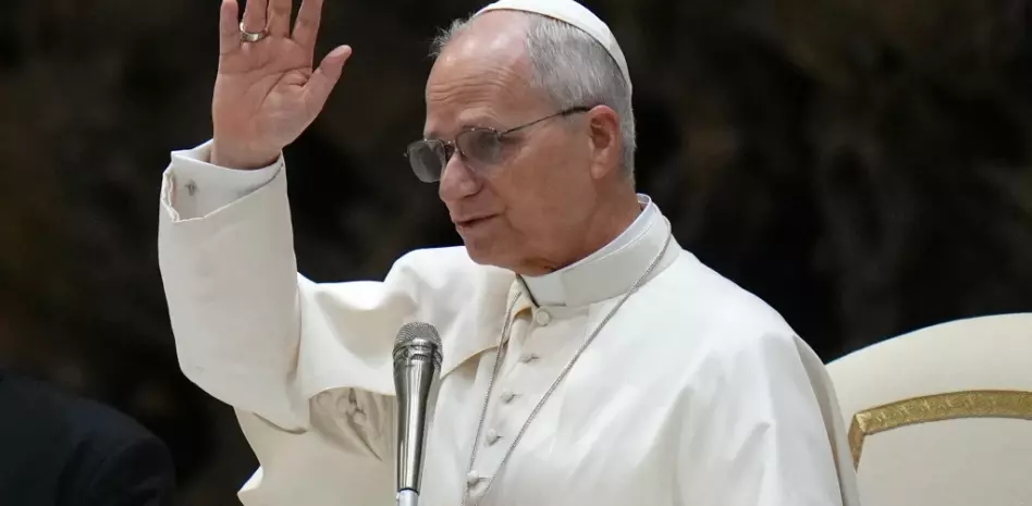 El papa urge a suspender los ataques en Oriente Medio y reabrir espacios a la diplomacia