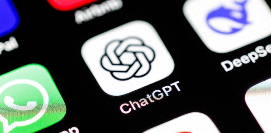 Juez usa ChatGPT para redactar una sentencia y lo sancionan con multa de 1,000 euros