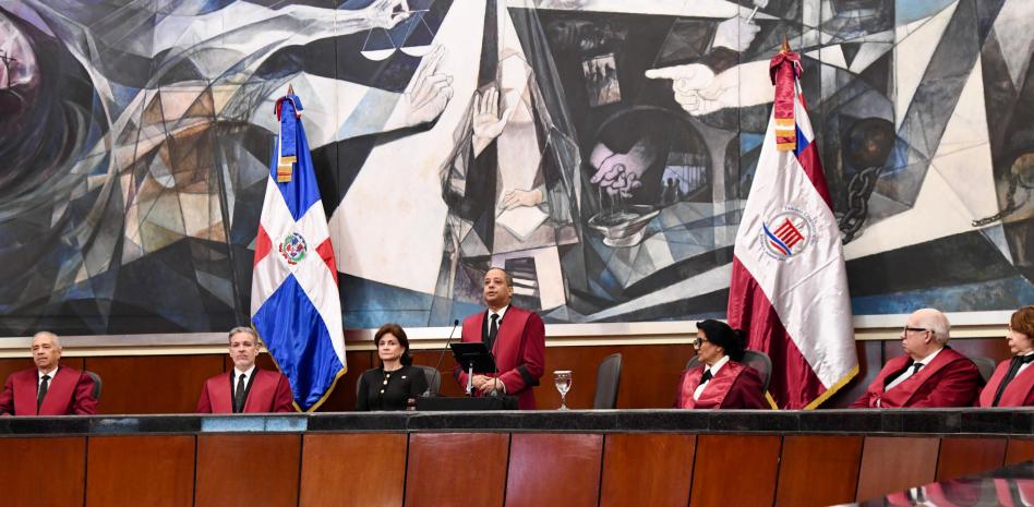 TC anula los tribunales disciplinarios dispuestos en ley del Colegio de Abogados