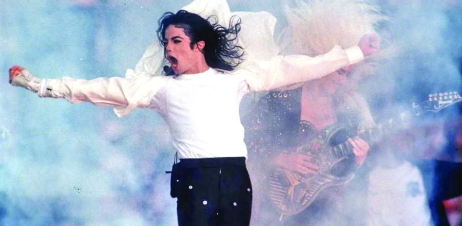 Herederos de Michael Jackson enfrentan una demanda por presunto abuso y manipulación
