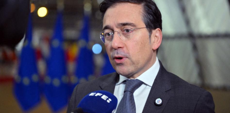 Ministro español de Asuntos Exteriores llega al país en segunda parada de su gira por América Latina