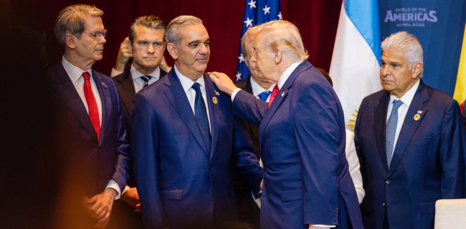 Abinader dice sentirse aliviado de que Trump esté a salvo "después de un cobarde ataque de anoche"