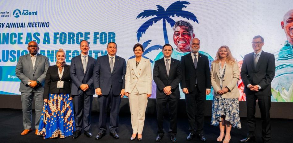 Vicepresidenta resalta crecimiento económico de RD ante sistema financiero global