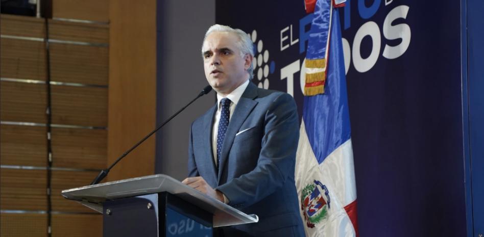 Minerd remite a Hacienda expedientes para pago a contratistas bajo la nueva Ley 16-26