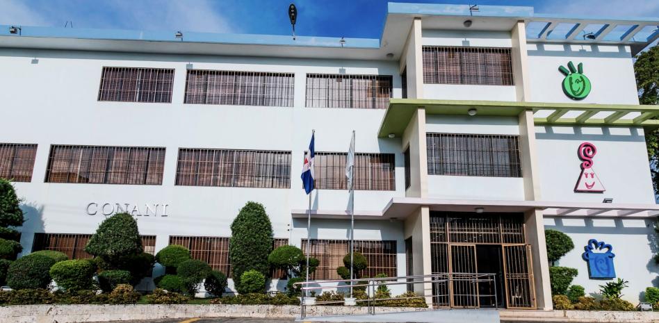 30 días de internamiento a tres adolescentes por muerte de una menor bajo tutela del Conani
