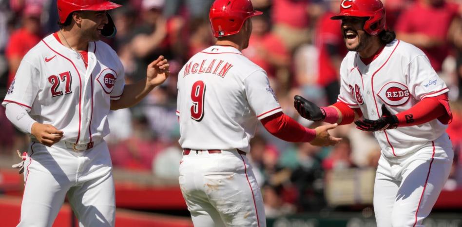 Rojos colocan a Eugenio Suárez en la lista de lesionados