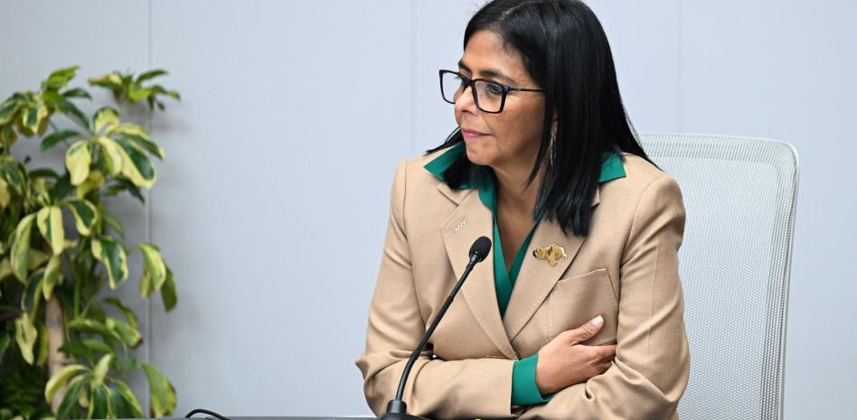 Delcy Rodríguez ratifica su "lealtad absoluta" a Maduro frente a los "ataques de mezquindad"
