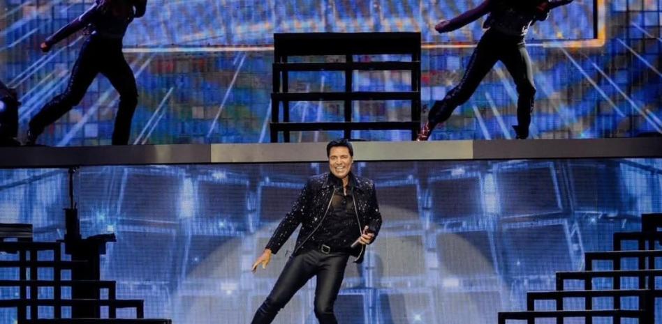 Chayanne baila otra vez con los dominicanos después de 7 años sin presentarse en el país