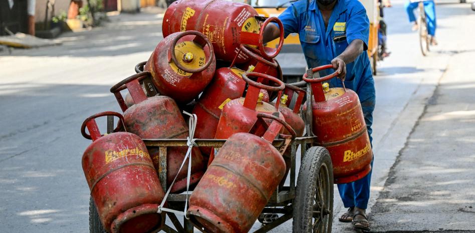 Incertidumbre sobre diálogo de paz entre Irán y EEUU eleva los precios del petróleo