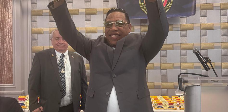 Julio César Green es exaltado en el Pabellón de la Fama del Boxeo de Estados Unidos