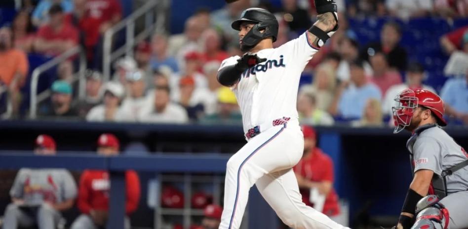 Agustín Ramírez conecta dos hits y guía triunfo de Marlins sobre San Luis