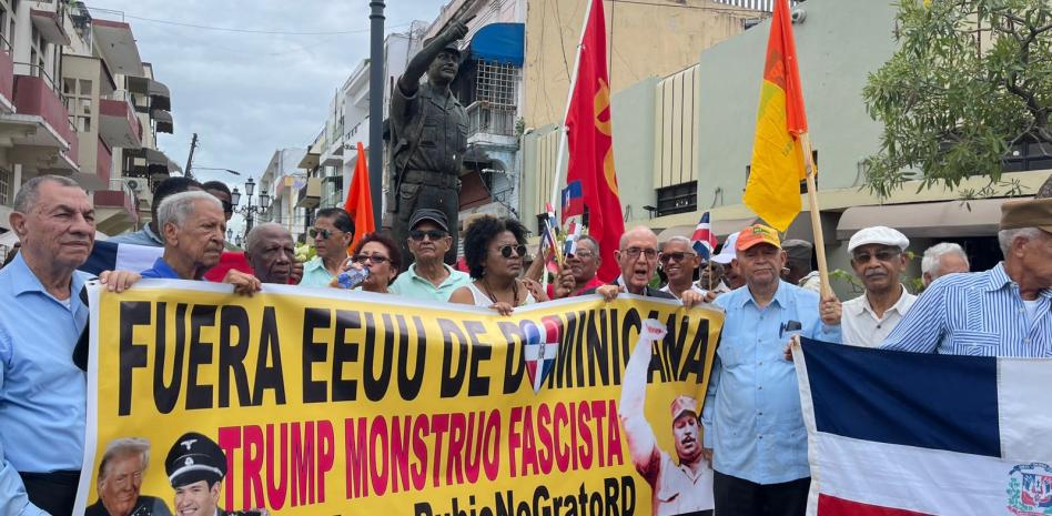 A 61 años de la Revolución de Abril reafirman el compromiso de defender la soberanía