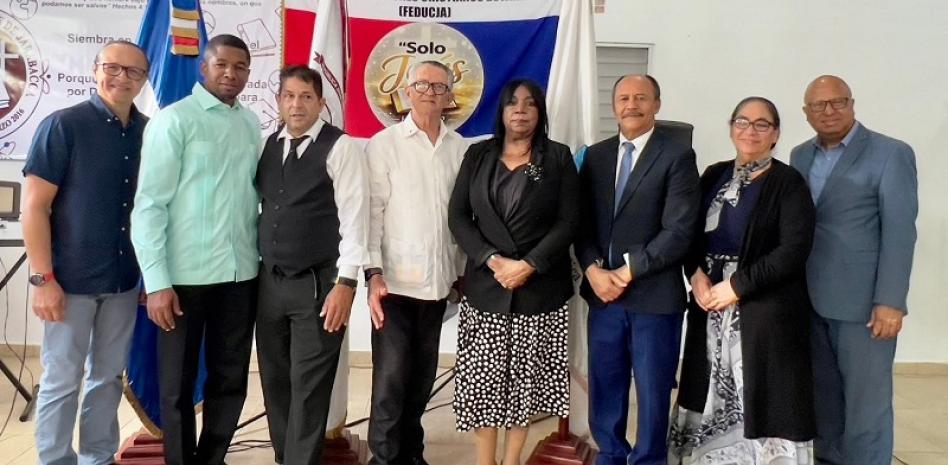 Entidad organiza conversatorio sobre alto nivel en valores