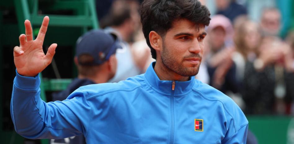 Carlos Alcaraz no jugará el Abierto de Francia por lesión en la muñeca derecha