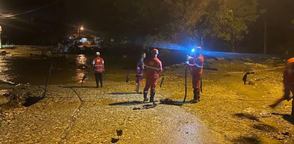 COE reporta 15 localidades incomunicadas, 74 viviendas afectadas y 22 provincias en alerta