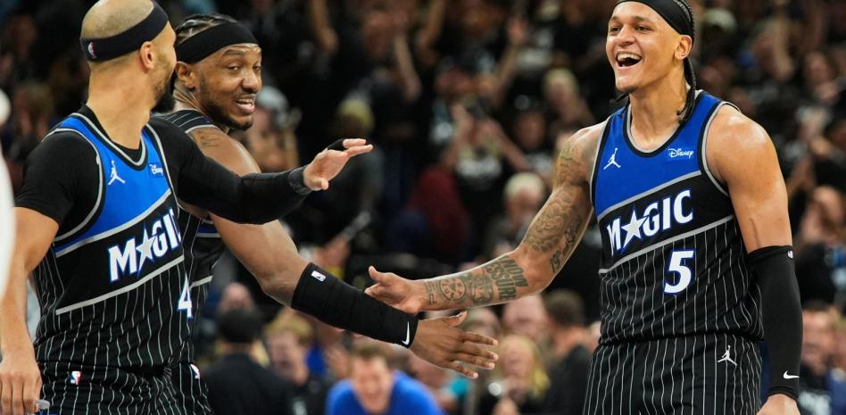 Banchero y Bane anotan 25 cada uno y los Magic dominan a los Pistons 113-105