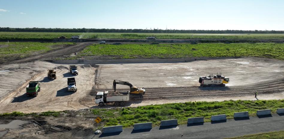 Trabajan en excavación para construcción de la nueva terminal del Aeropuerto de Las Américas
