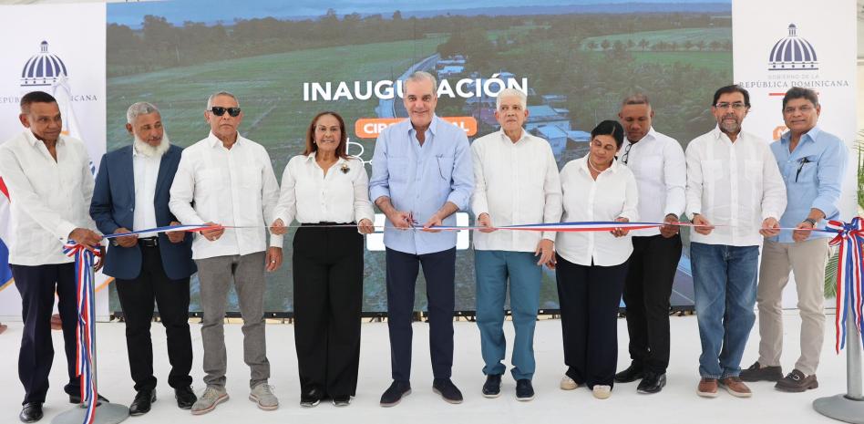 Abinader inaugura Circuito Vial Bajo Yuna y otras obras en el Nordeste
