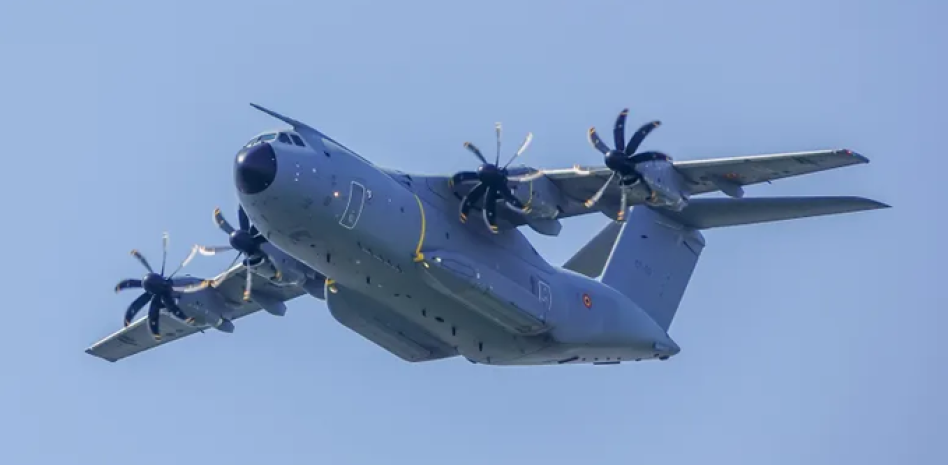 Aeronave belga fue atacada a tiros cuando transportaba soldados a Haití; militares aterrizaron en RD