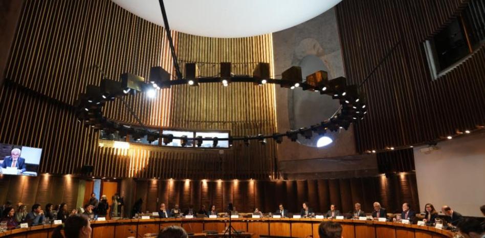 Cepal baja su previsión de crecimiento a 2.2%