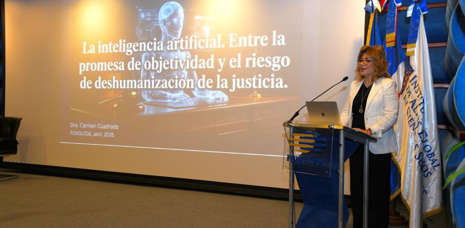 Uso de inteligencia artificial en la justicia puede poner en riesgo los derechos de los acusados, afirma especialista