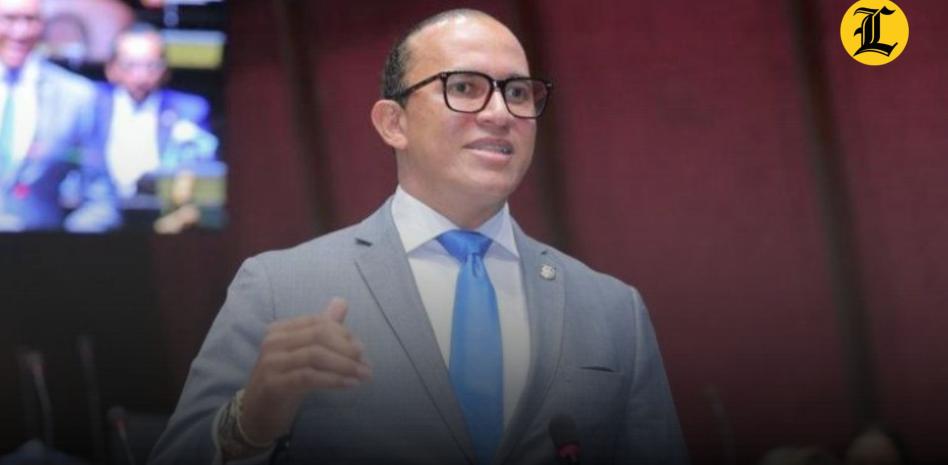 VIDEO: No puedo opinar sin documentación: respuesta de Abinader a diputado sobre minería en San Juan
