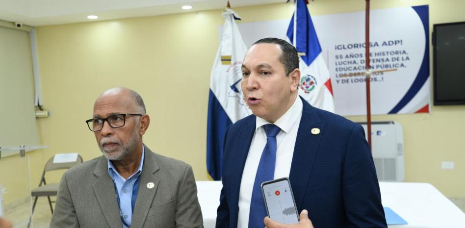 ADP e Ideice firman convenio de cooperación para fortalecer la investigación