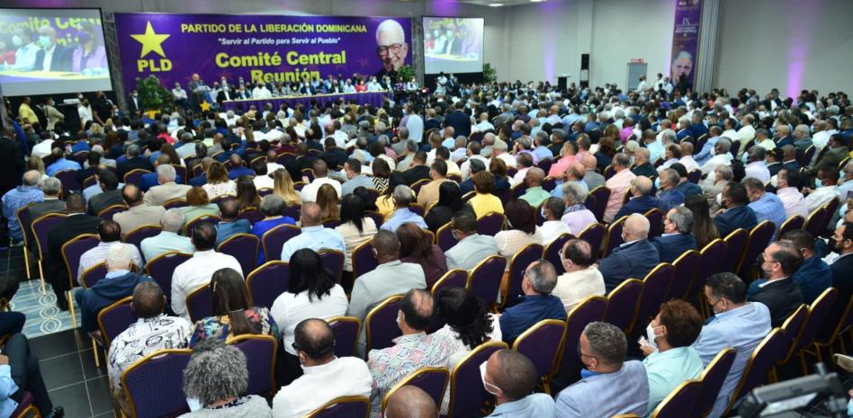 Sin alternativas: El PLD y la búsqueda de aliados