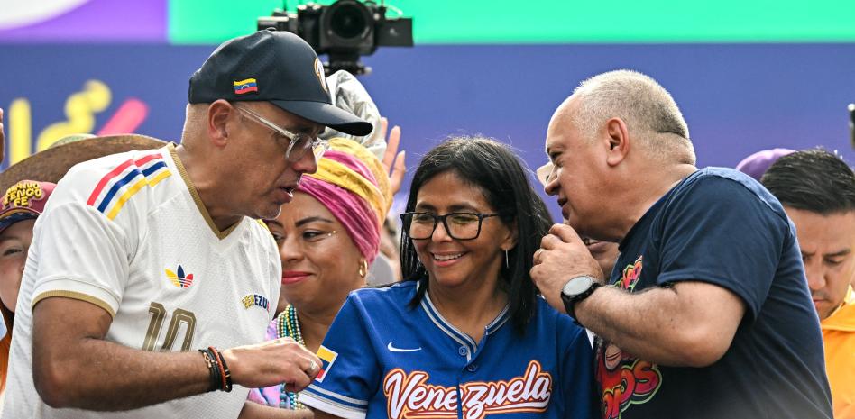 Venezuela aumenta el salario mínimo a US$240 al mes