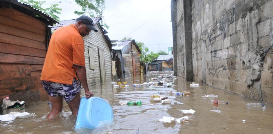 Aumentan casos de leptospirosis en el país y suman 74