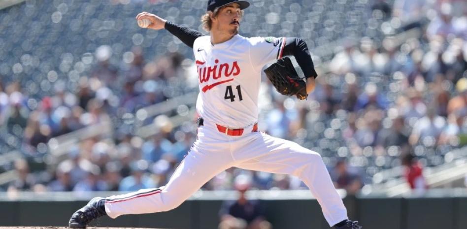 Minnesota aguanta y vence 4-3 a Toronto tras salida de Joe Ryan por dolor de codo