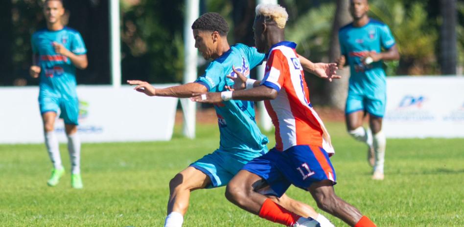 Salcedo FC derrota a Delfines en partido de ida de la semifinal LDF