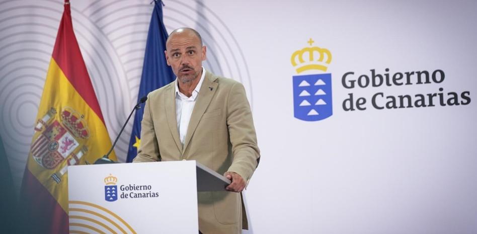 Canarias llama a la calma luego de tres muertes por hantavirus en crucero de lujo