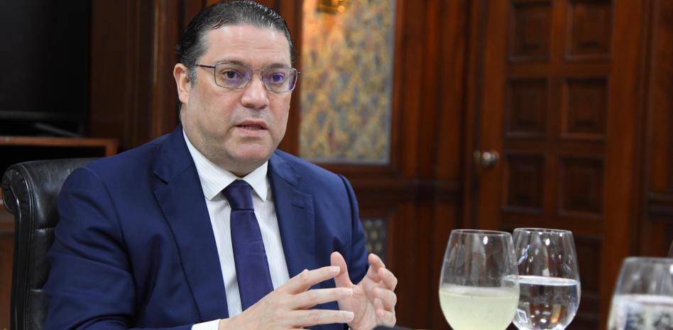 "Propuestas puntuales no hicieron": Sanz Lovatón sobre reuniones con Leonel y Danilo