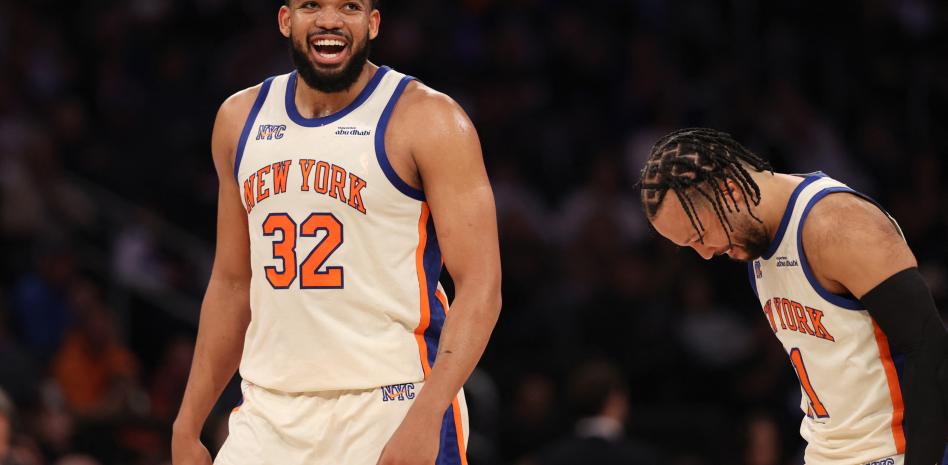Brunson anota 35, Towns 17 y Knicks dan paliza a Sixers en inicio de segunda ronda