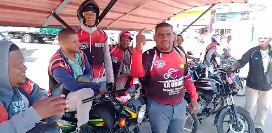 Motoconchistas harán marcha contra el uso de doble casco