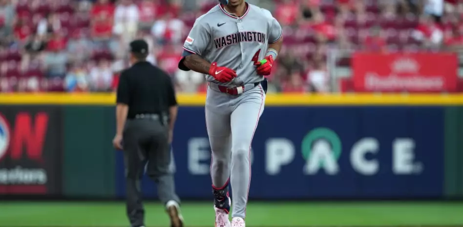 Lile y García Jr. dan dos hrs. cada uno y Nacionales derrotan 10-4 a los Rojos