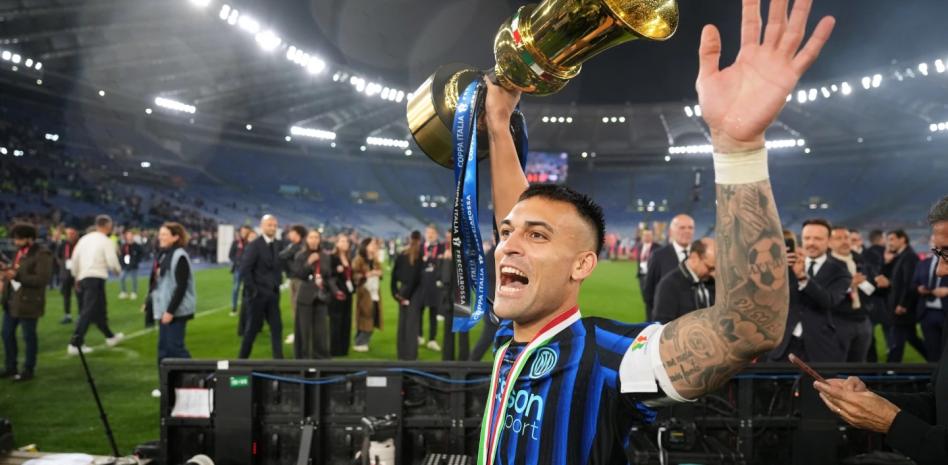 Lautaro sentencia y el Inter completa el doblete al derrotar a Lazio en la Copa Italia