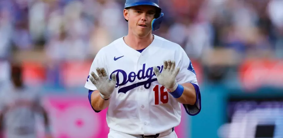 Will Smith inicia juego con jonrón por primera vez y Dodgers regresan al primero
