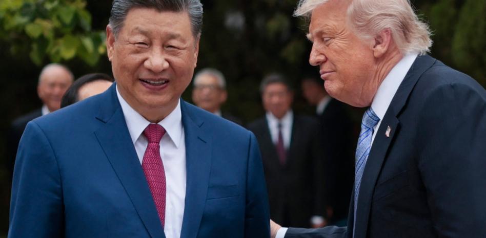 Trump se olvida de la guerra comercial para hacer negocios con su "amigo" Xi en China