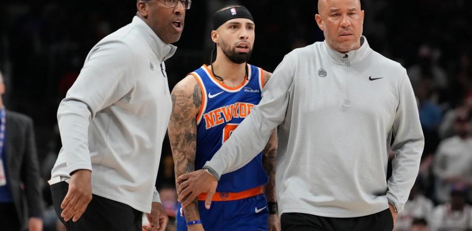Mike Brown fue contratado para entrenar a los Knicks para este momento