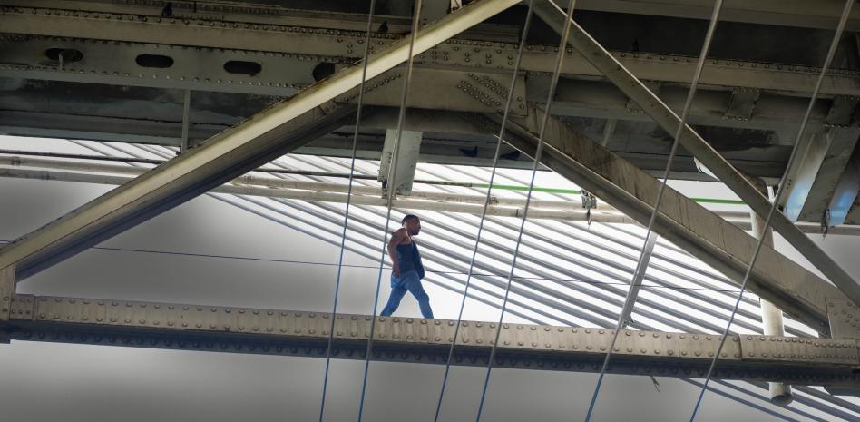 Capturan a presunto ladrón atrincherado en el puente Duarte
