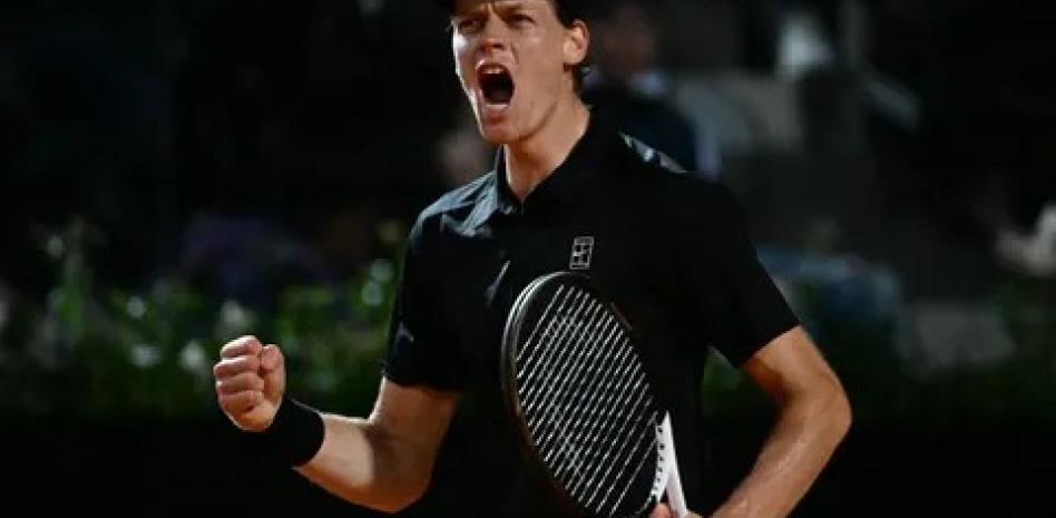 Sinner derrota a Medvedev y se cita con Rudd en la final del Abierto de Italia