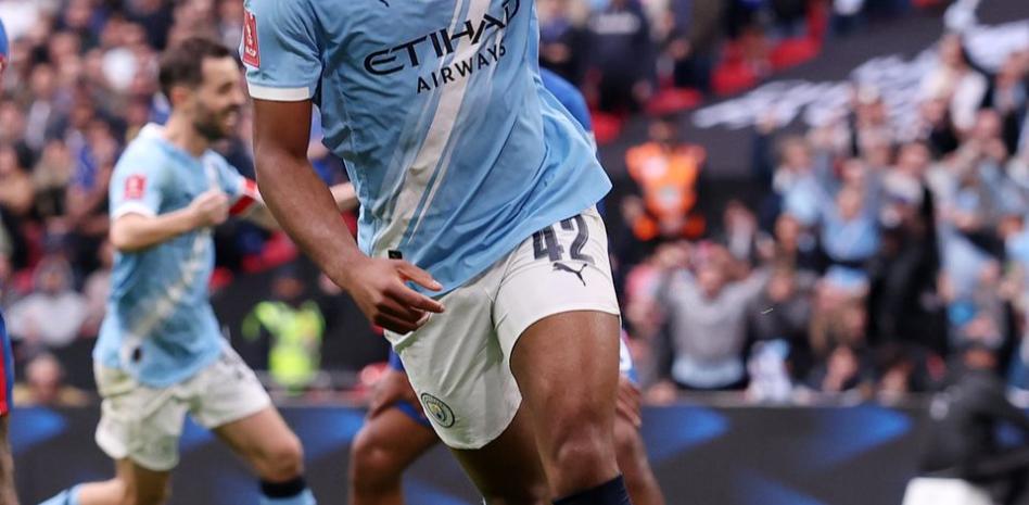 Con gol de Semenyo el Man City se corona de la Copa FA